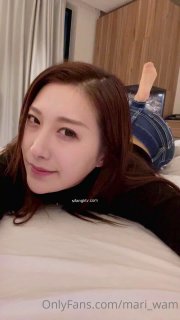 顔 值 區 剛 下 海 很 羞 澀 清 純 美 女 ， 笑 起 來 甜 美